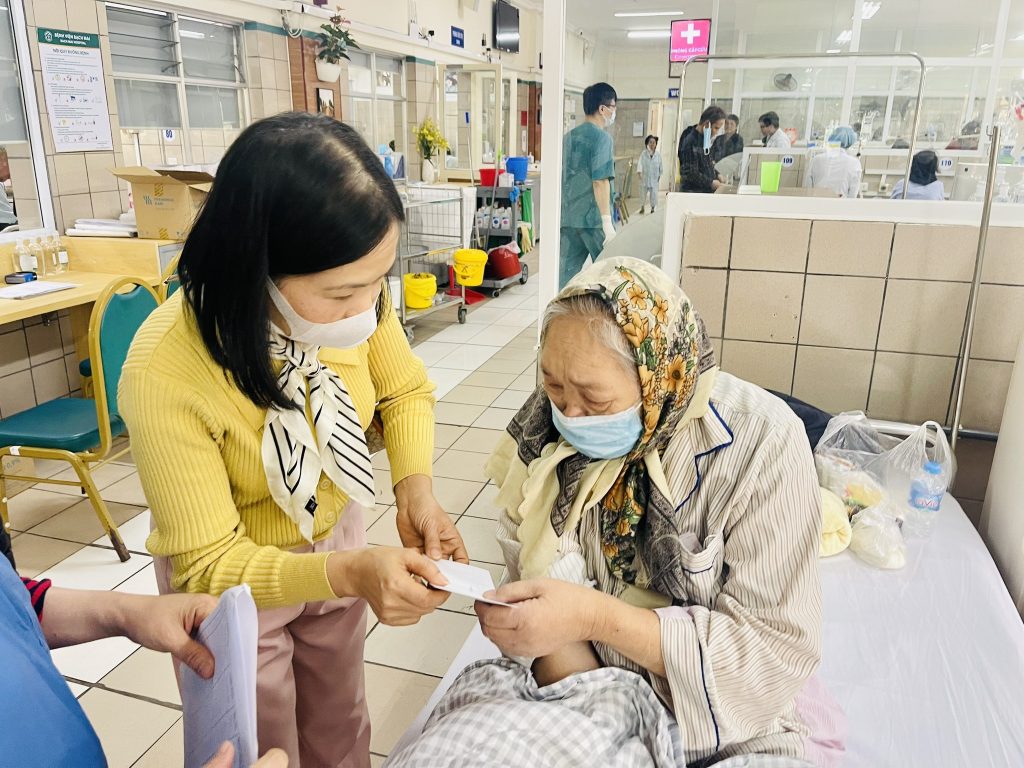 Câu lạc bộ dành cho người bệnh – Một nguồn năng lượng chữa lành